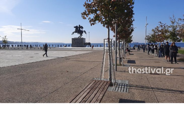 Θεσσαλονίκη δωρεάν τεστ: Τεράστιες ουρές από κόσμο για τεστ
