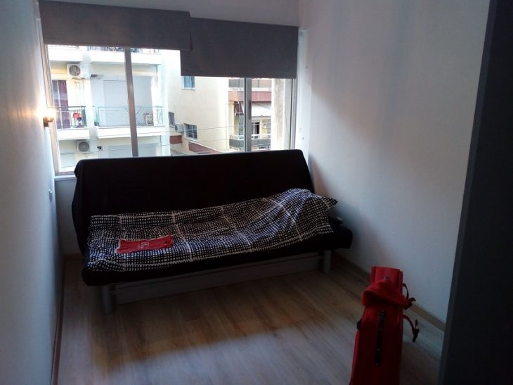 Θεσσαλονίκη: Πατέρας μεταμόρφωσε δωμάτιο-τρώγλη στις εστίες του ΑΠΘ σε ονειρεμένο σπίτι για τη φοιτήτρια κόρη του