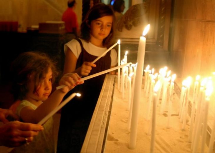 Μέγα το θαύμα του Αγίου Στυλιανού: Αγαπά πολύ τα παιδιά και τα θεραπεύει – Χαρίζει παιδιά στους ατέκνους