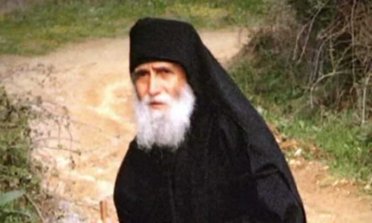 Αδερφός Αγίου Παϊσίου: Μιλά για τα Θαύματα του Αγίου Αρσενίου στα Φάρασα