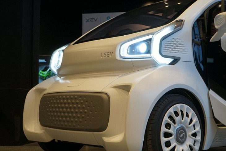 Ηλεκτρικό αυτοκίνητο: Κοστίζει 8.500€, δημιουργείται σε 3 ημέρες και ταξιδεύει 1500 χιλιόμετρα με ένα μόνο γέμισμα