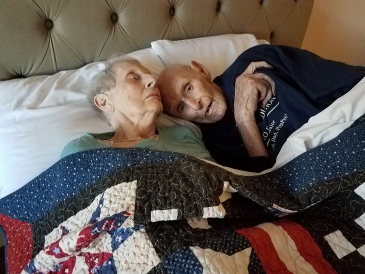 Αληθινή ιστορία: Μετά από 71 χρόνια γάμου, «έφυγαν» μαζί την ίδια μέρα με 14 ώρες διαφορά