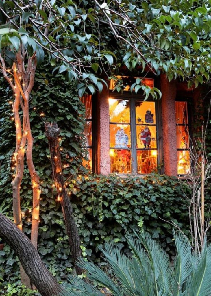 «Μικρό σπίτι στο λιβάδι»: Το απίθανο σπίτι που είναι κρυμμένο στην Αθήνα και το εσωτερικό του θυμίζει παραμύθι