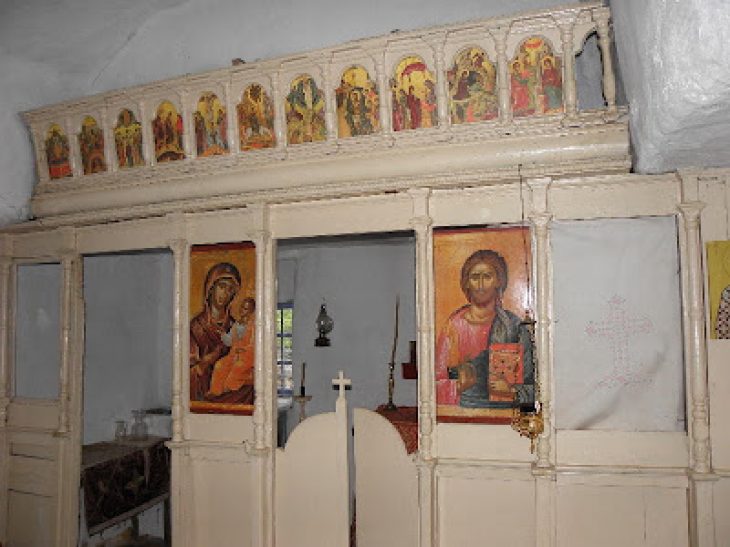 Το κελί του Αγίου Παϊσίου στον τίμιο Σταυρό: Σπάνιες φωτογραφίες από το εσωτερικό του