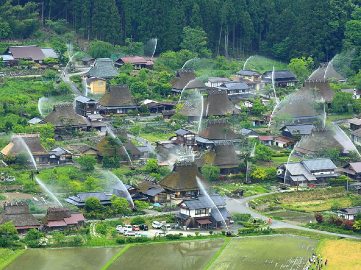 Σβήνει τη φωτιά στο πι και φι: Το αυτόματο σύστημα πυρόσβεσης που έχει ένα χωριό στην Ιαπωνία