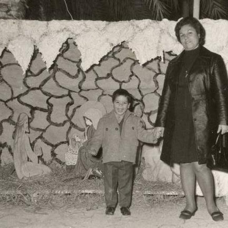 Τζένη Χειλουδάκη: Σπάνιες και αδημοσίευτες  φωτογραφίες πριν την αλλαγή φύλου – Ήταν αγοράκι στην αγκαλιά της μαμάς