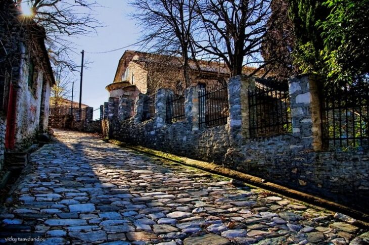 Μαγική θέα και ονειρεμένο τοπίο: Η Πορταριά είναι  το χωριό στο Πήλιο που μοιάζει με ανθισμένο μπαλκόνι