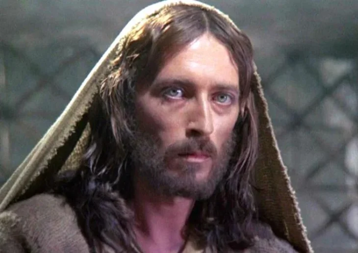 «Ιησούς από τη Ναζαρέτ»: Ο απαράβατος όρος που έβαλε ο Τζεφιρέλι στον ηθοποιό για να αναλάβει να παίξει τον ρόλο του Ιησού