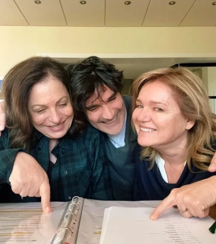 Έρχεται η νέα σεζόν του Μaestro: Μαρία Καβογιάννη και Χαρούλα Αλεξίου διαβάζουν το σενάριο του νέου κύκλου